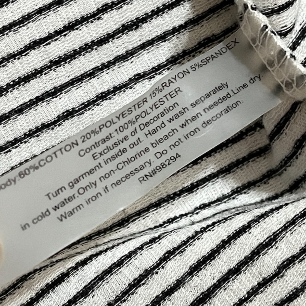 Onque Casual Black & White Striped Top | Button Shoulder | Size L - Picture 8 of 9